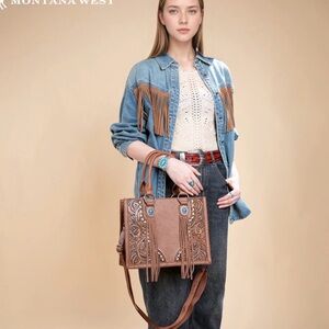montana west tooled concho tote/crossbody - brown